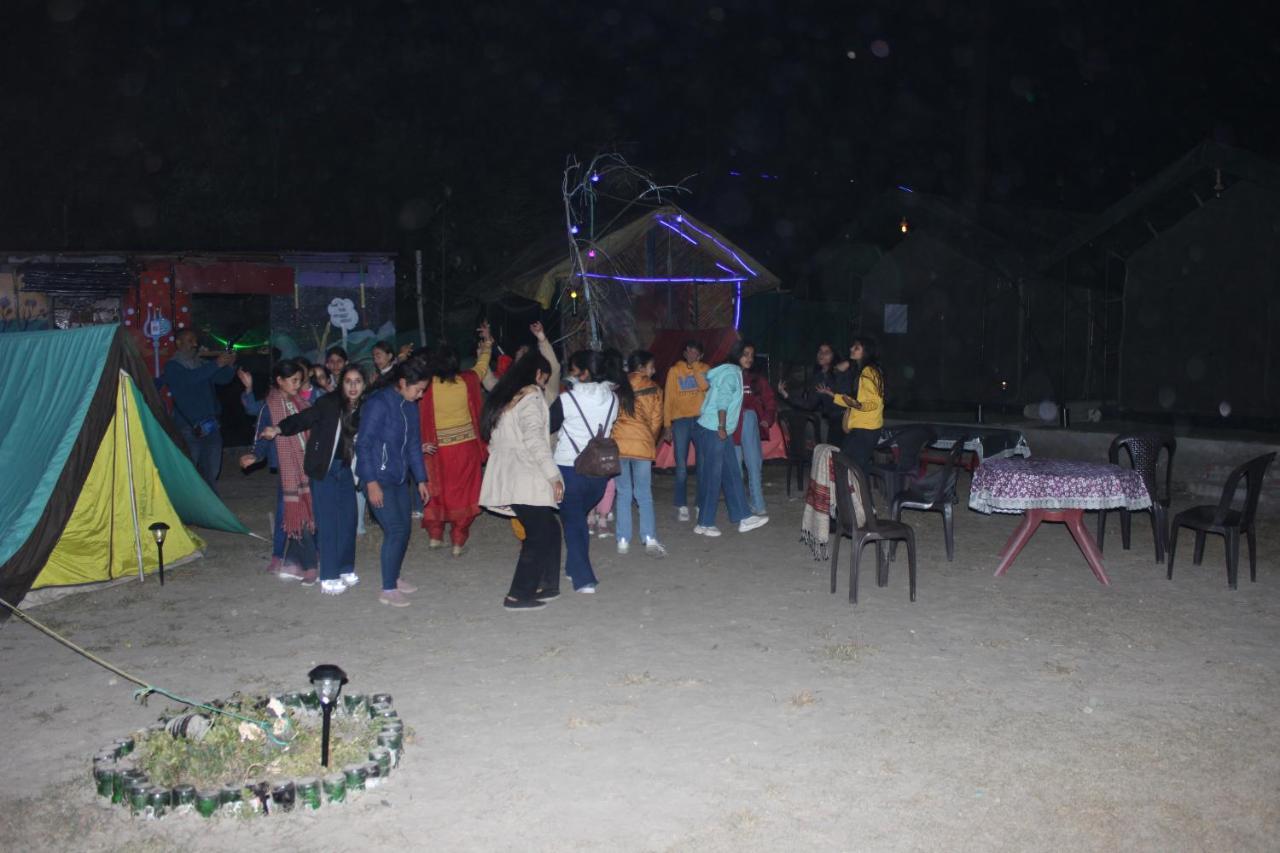 Stayhigh Camps & Cottages Kasol Ngoại thất bức ảnh