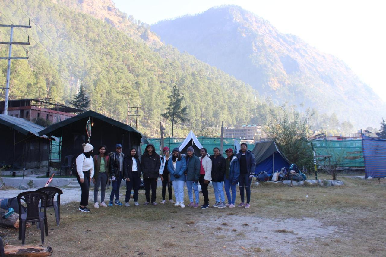 Stayhigh Camps & Cottages Kasol Ngoại thất bức ảnh